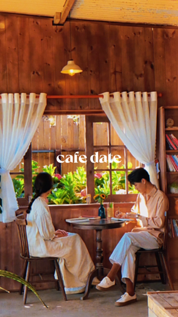 Datum im Café 