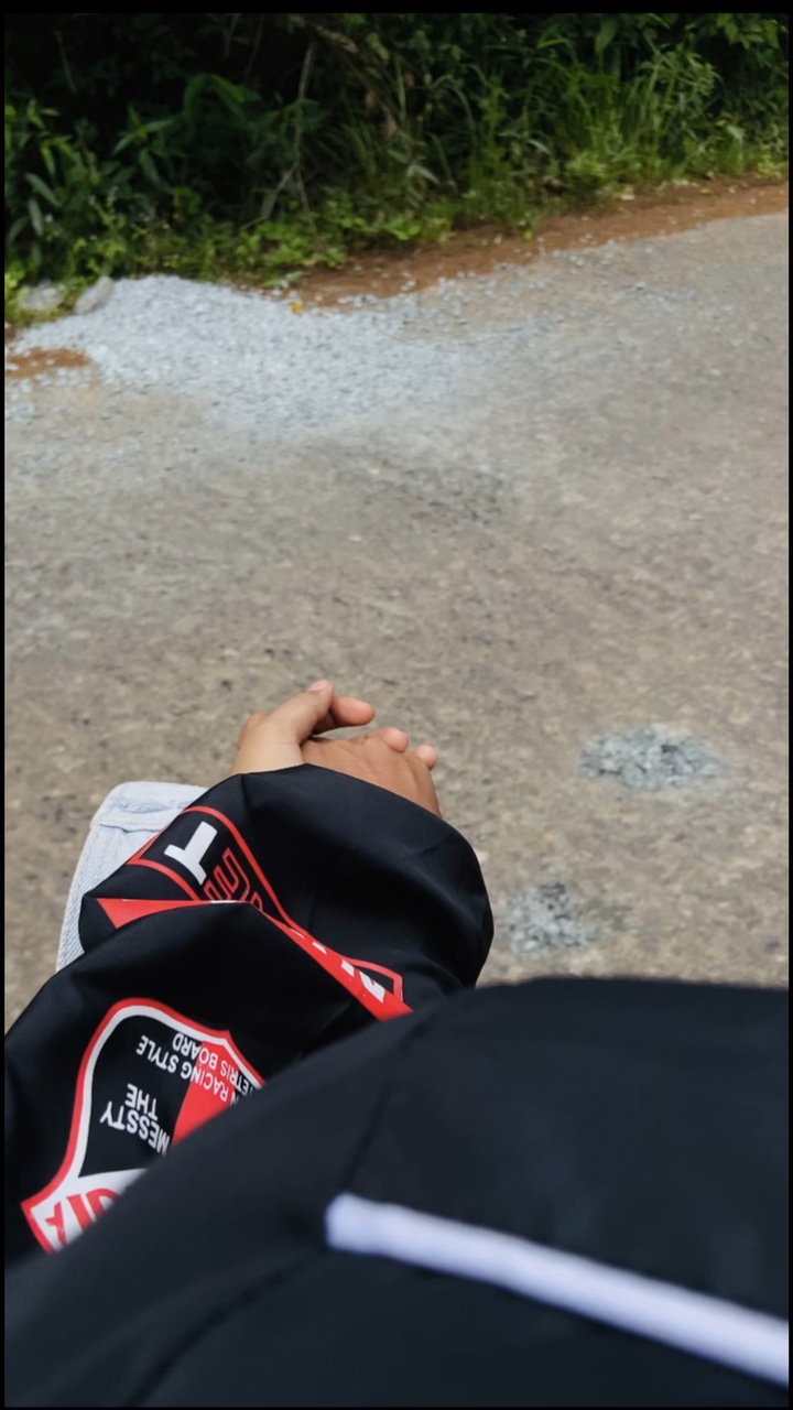 ខំឡើងយើងស៊ូជាមួយគ្នា😊❤️‍🩹