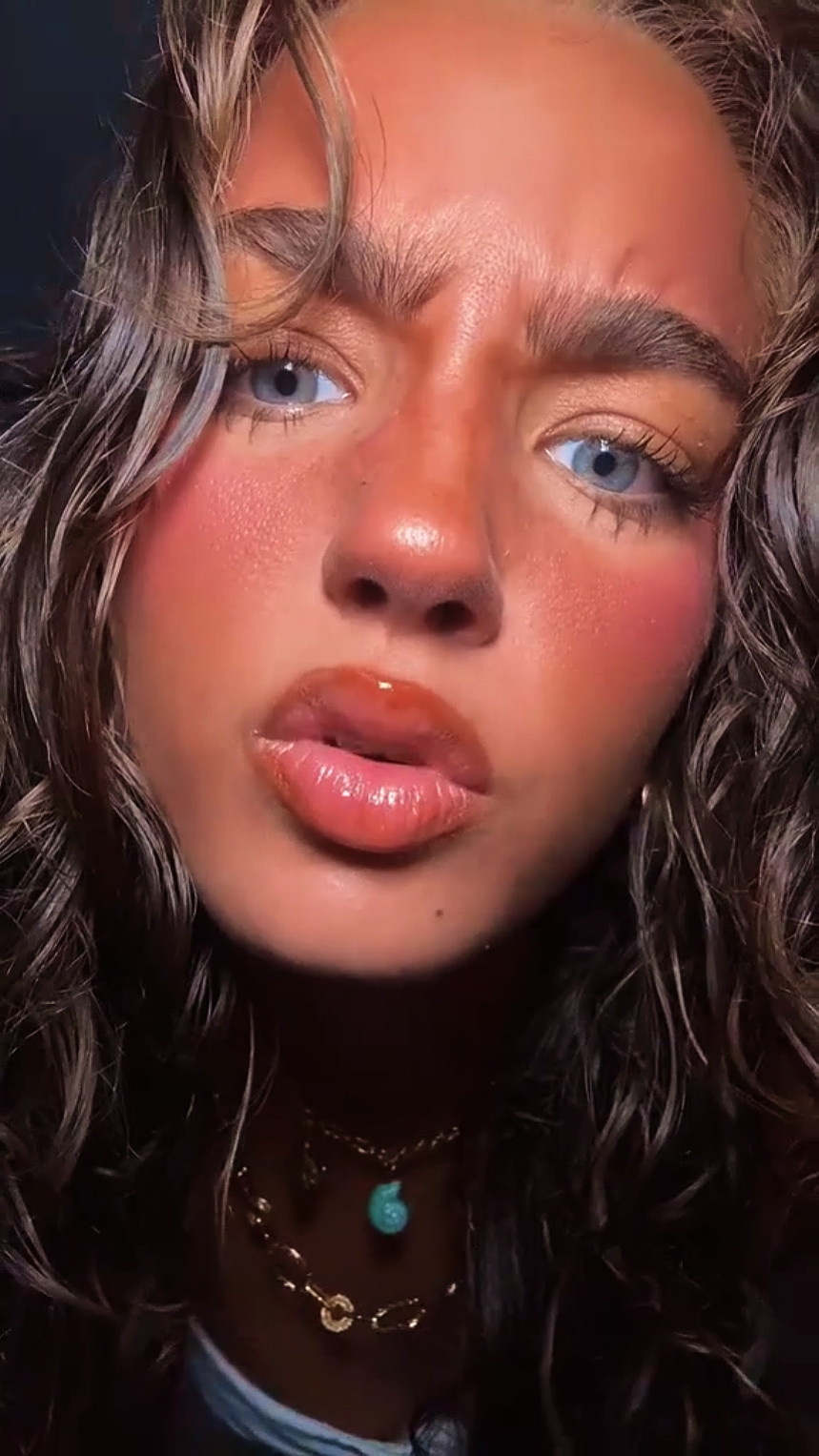 Beijando você
