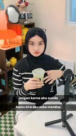 teks bisa diganti 