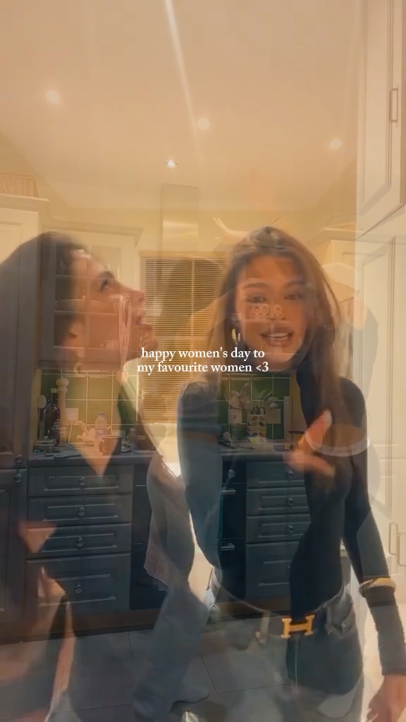 Feliz día de la mujer a @ jlo1017