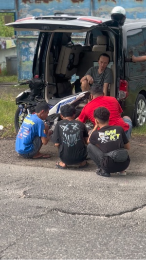 garis bahaya