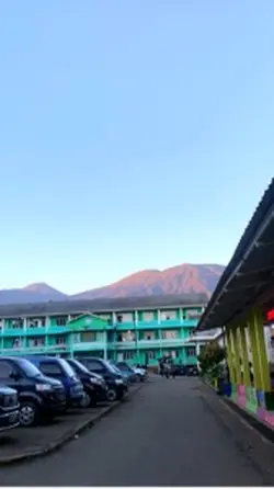 Suasana pondok