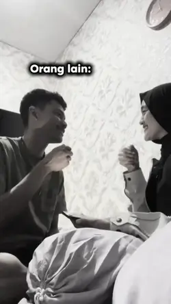 oranglain vs aku