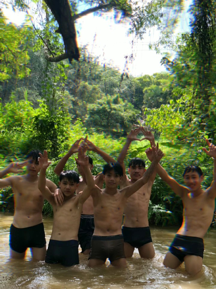 ຕຳຫຼວດມາ~k~