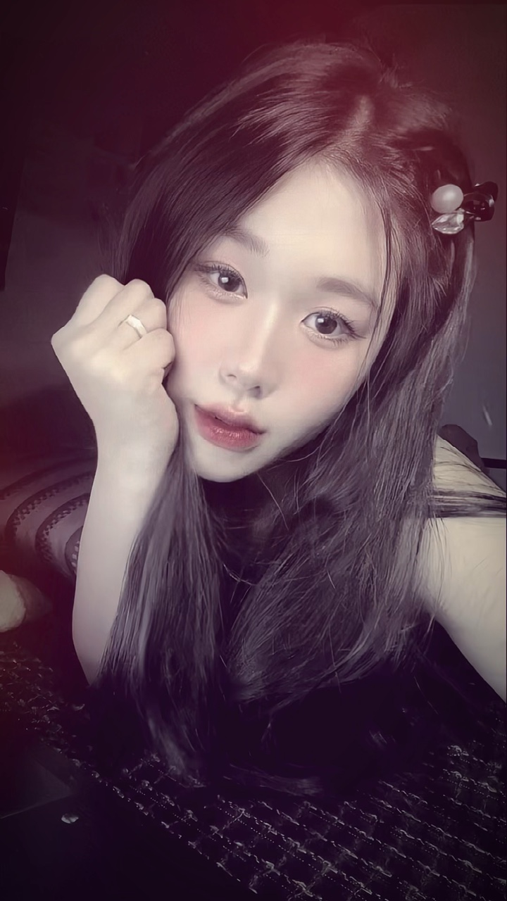 1 ảnh + màu