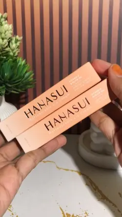 Review product lips