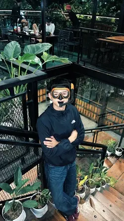 kacamata renang