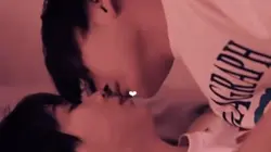 😘