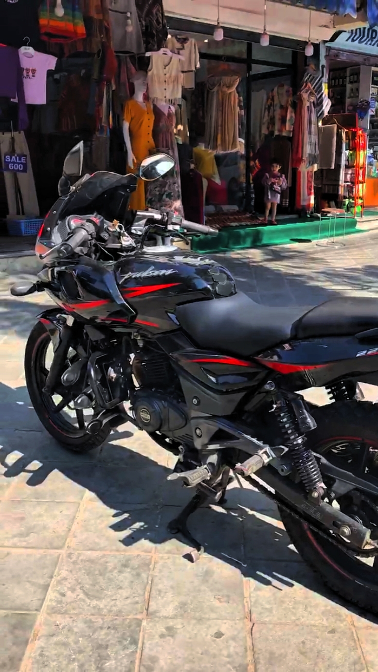 220f bisiklet satışta 