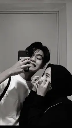 Bersamamu aku hadir