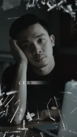 CERMIN KU RETAK SERI