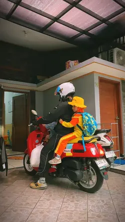 Nganter anak sekolah