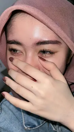 Kau berada jauh 