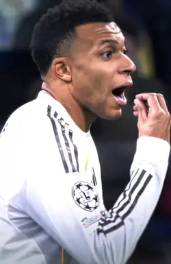 Mbappe Reverse Edit