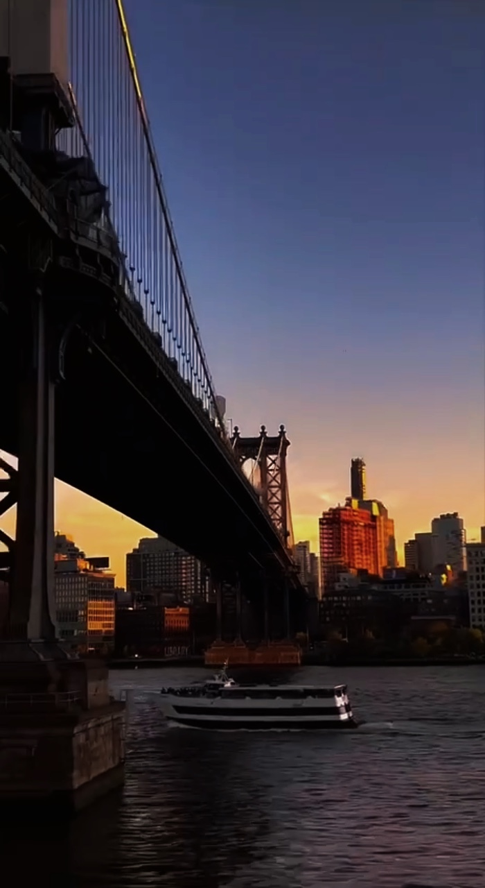 City Vlog aesthetic