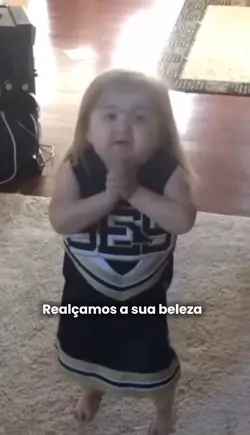 Meme batendo palma