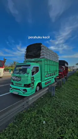 Perahuku Kecil
