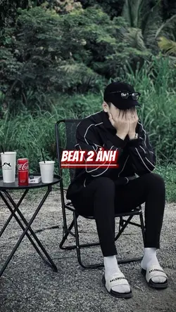 Thằng kia ra đường