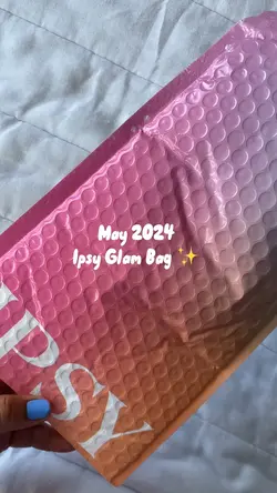 Ipsy Glam Bag