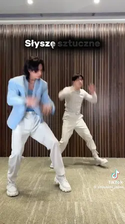 słyszę sztuczne...