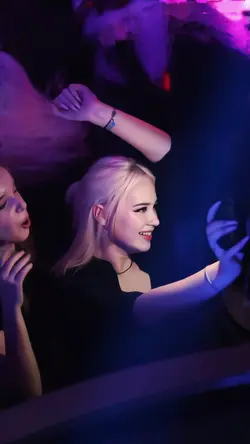 SLOWMOTION PARTY