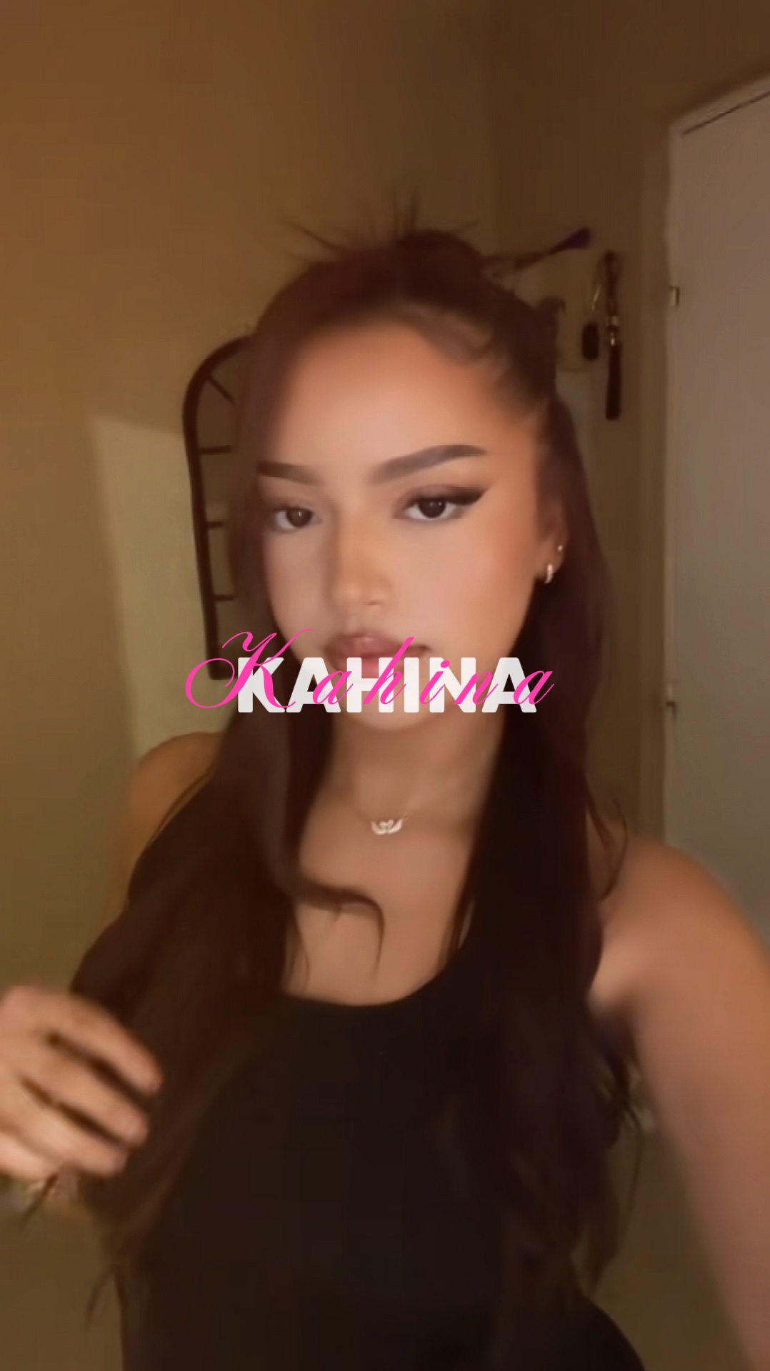I-edit ang pangalan!😜 