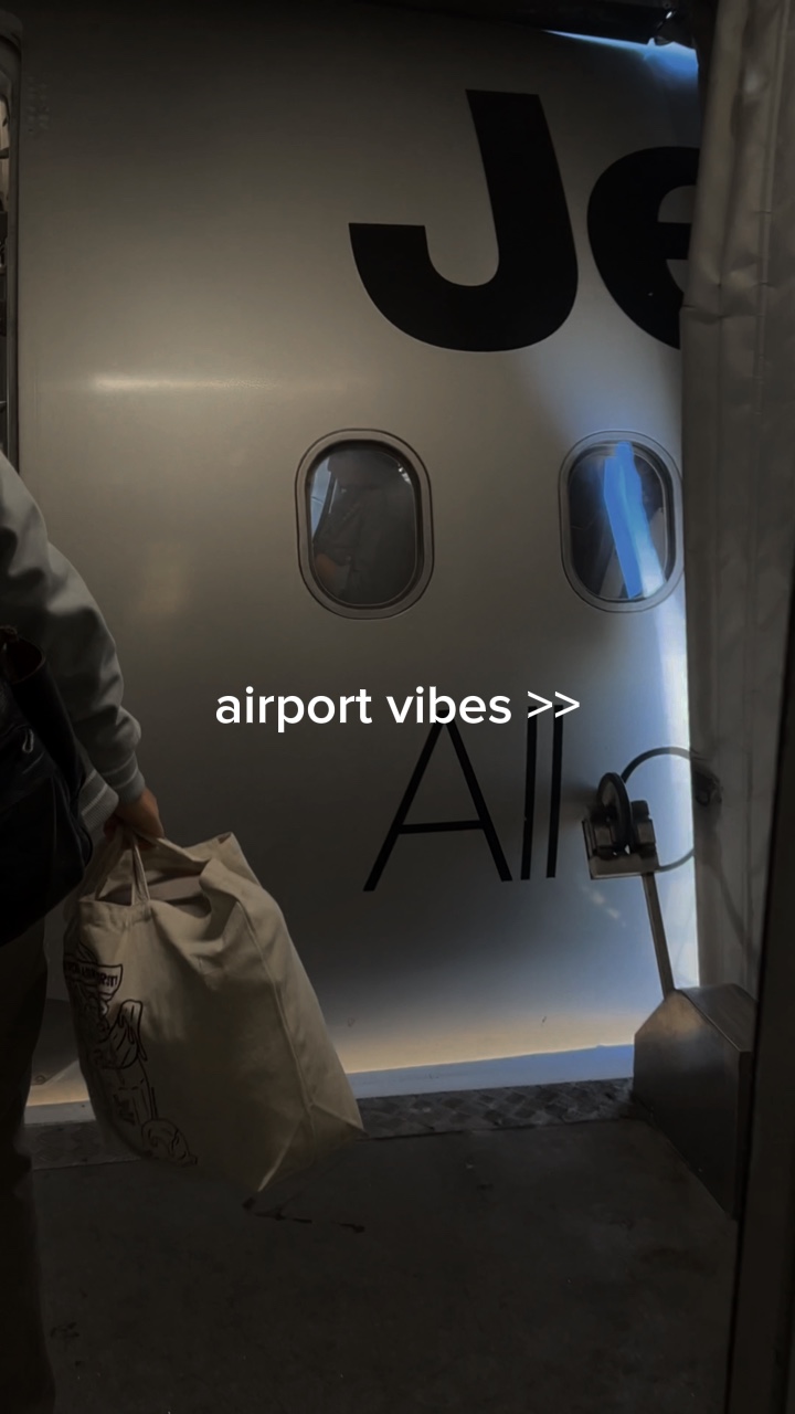 Airport feeling >>