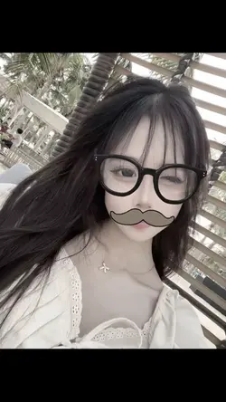 Mẫu 3 ảnh