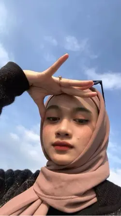 Nyonyae kinyiskinyis