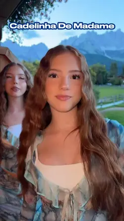 Cadelinha De Madame!
