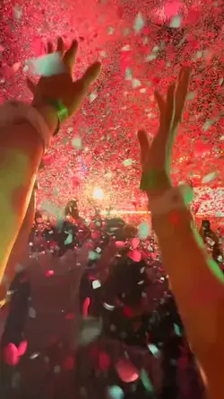 festival moment