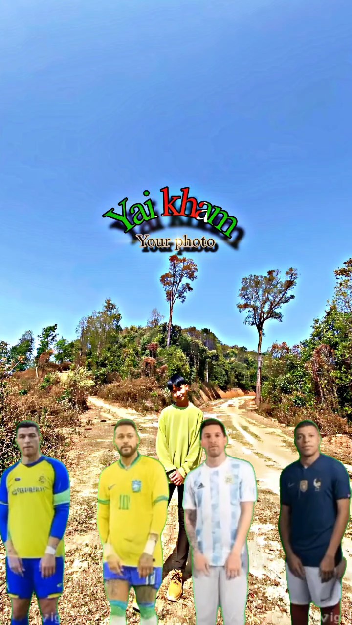 အမိုက်လေးပါ