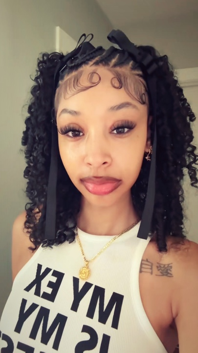 CURLY HEADS DO IT