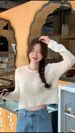 2 pics TV35829092115