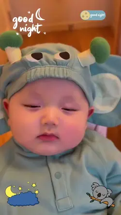 bayi tidur lucu