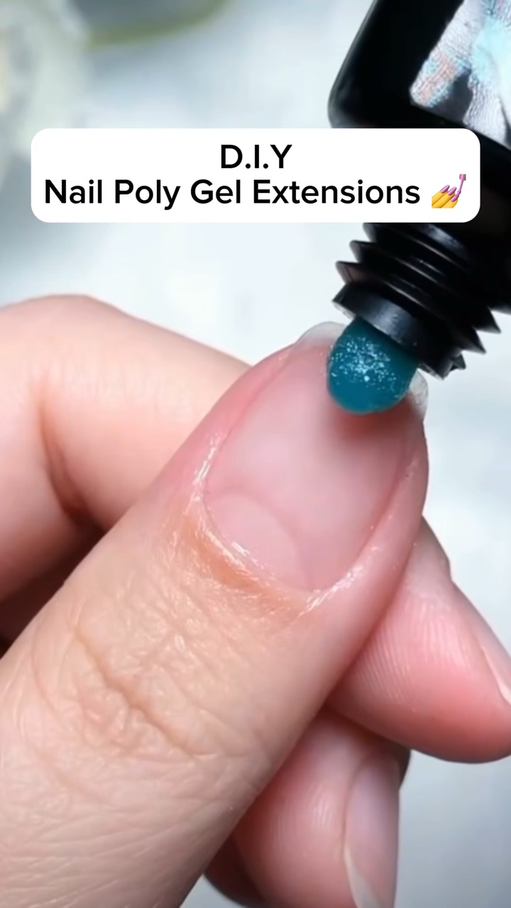 Extensões De Unhas 