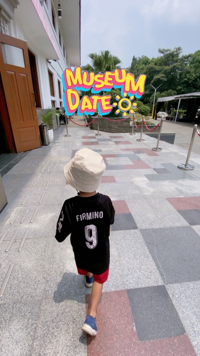 Museum date