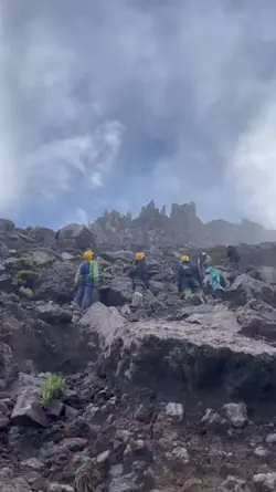kenapa naik gunung 