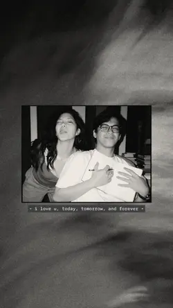 b&w romantic