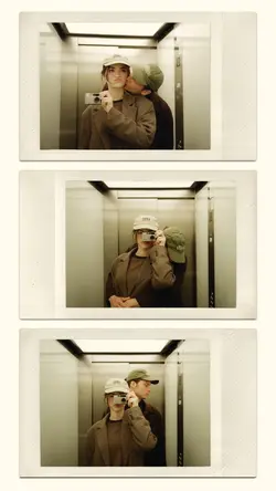 polaroid frame
