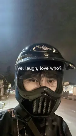 live,laugh,love who?