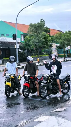 ora cucul ora ngebul