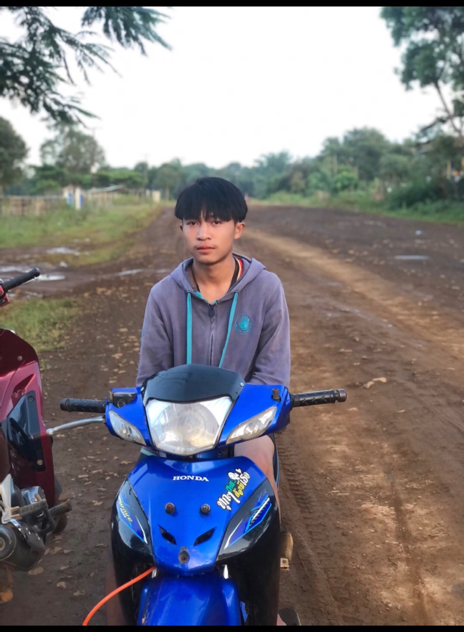 ທີຮັກເຈົ້າຢູໃສ່ ສີ້ໄດ້ເບາະ