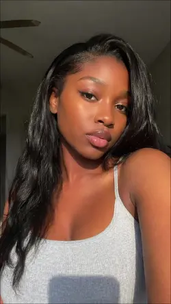 Fast Glow-Up: Night Lookbook