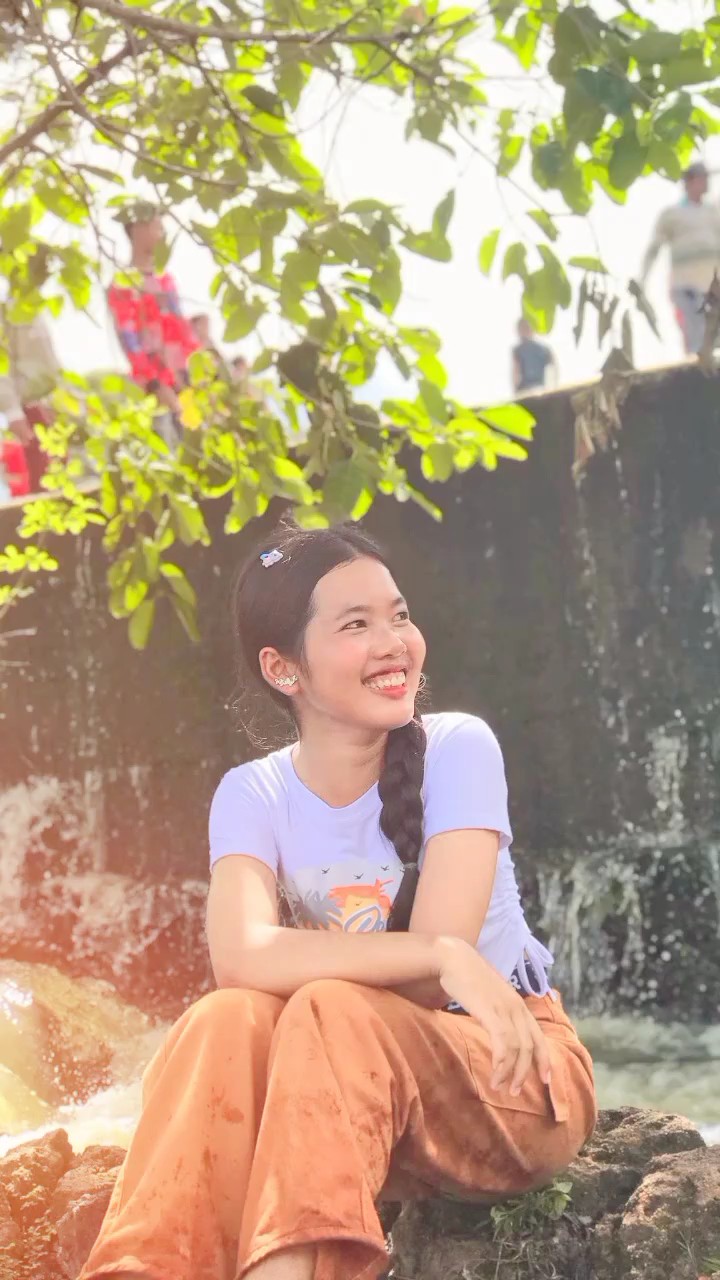 កុំចាក់ចោលអូន