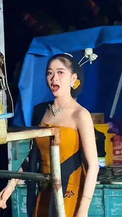 cewek spek bidadari 
