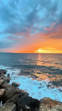 Slowmotion video 🌊✨