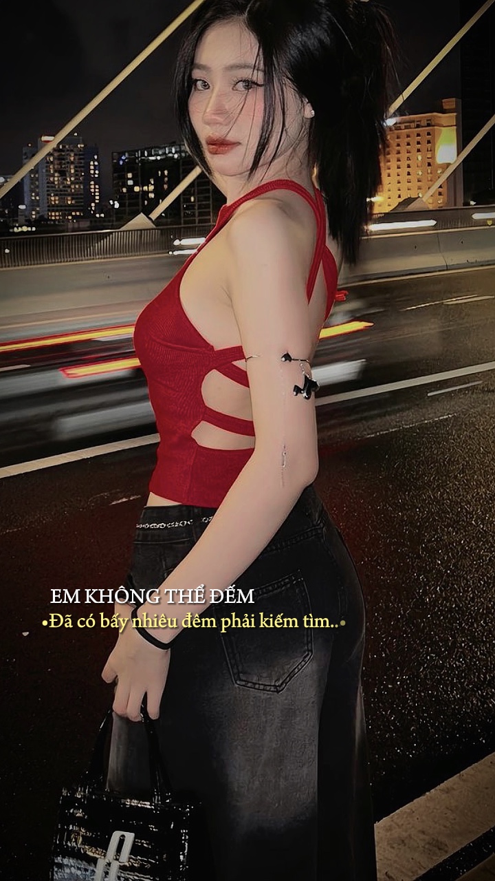 CẮT ĐÔI NỖI SẦU •NỮ•