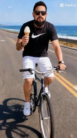 ANDANDO DE BICICLETA